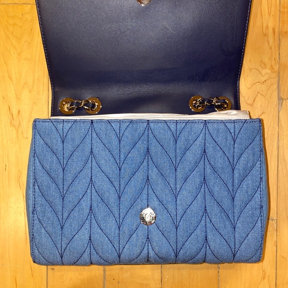 Kate Spade Bag - Picture 4 of 6